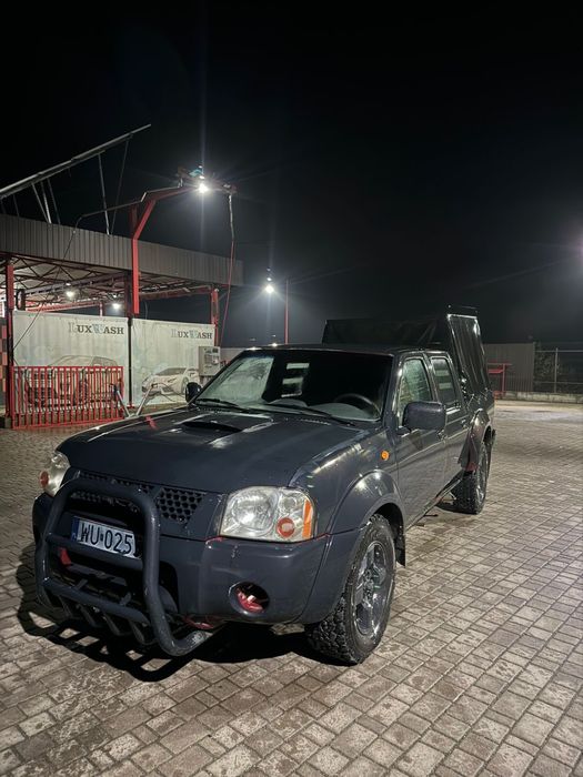 Навара 3.0 бензин