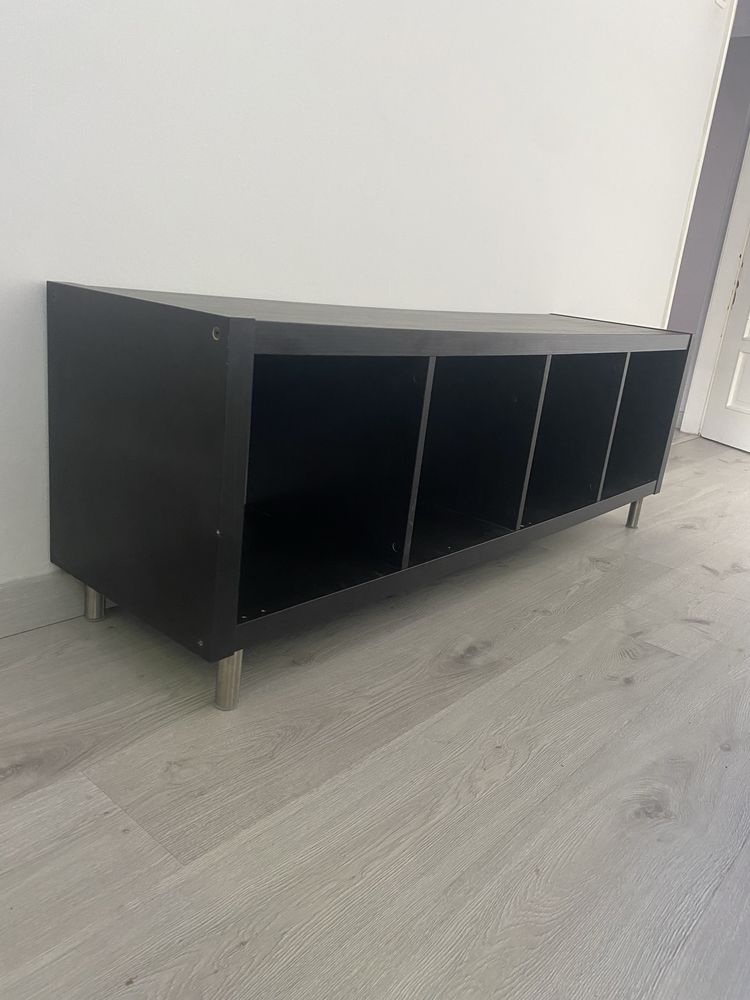Movel kalax para sala com pernas em metal