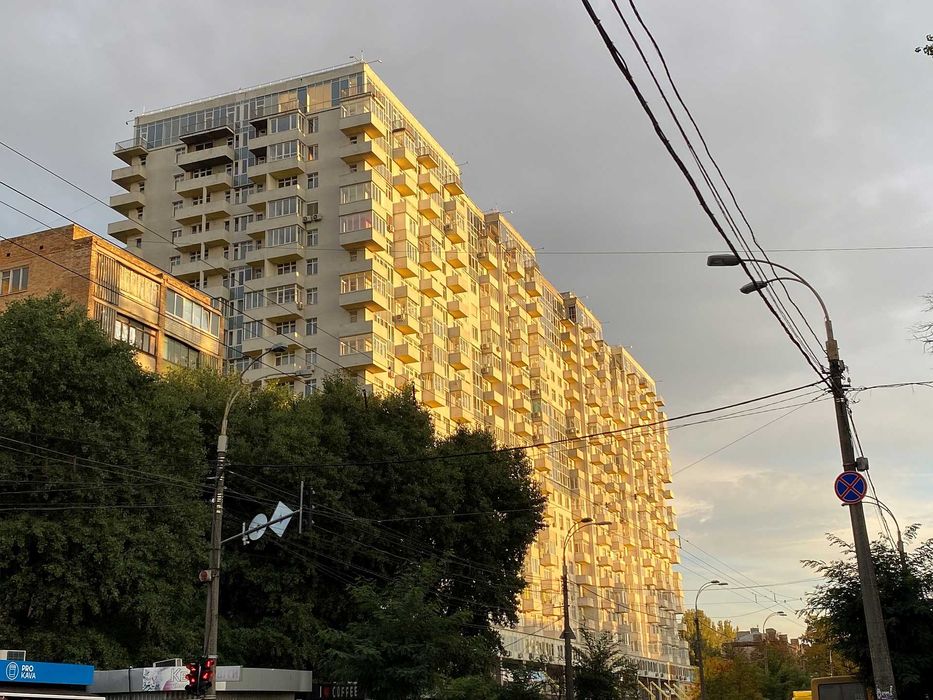 Продаж 2к квартири з євроремонтом Нивки Щербаківського 52