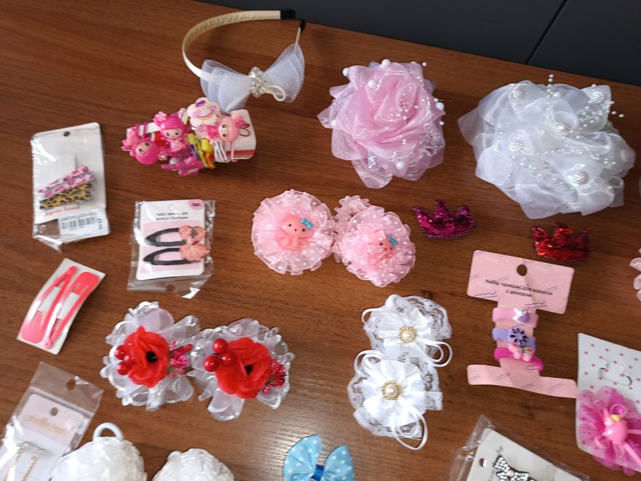 Все для дівчаток, ціна указана за все