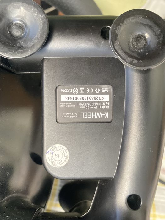 Volante com Pedais KROM para Playstation/Xbox/PC
