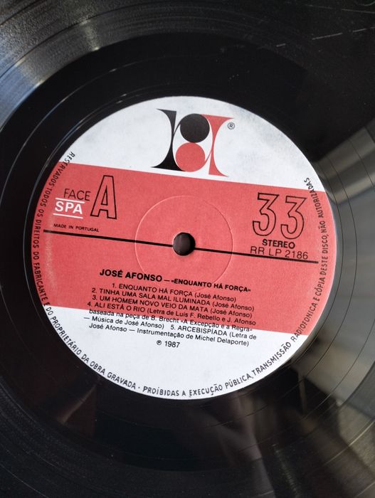 Disco de vinil LP Zeca Afonso - Enquanto Há Força'