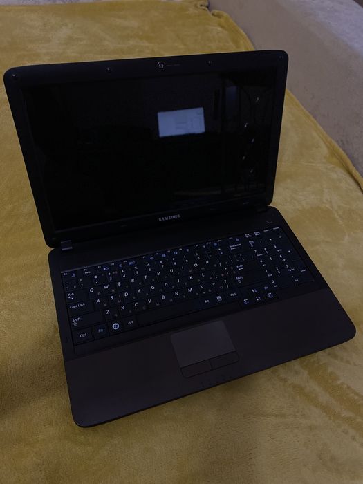 Ноутбук Samsung R540 (i7, 4gb ram)