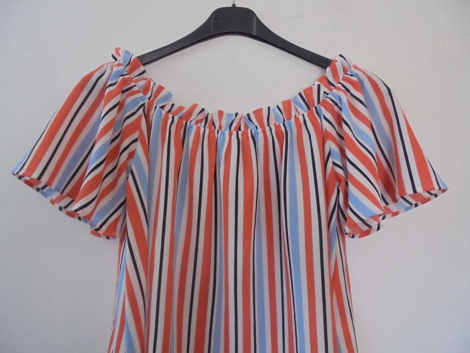 t-shirt de mulher muito bonita