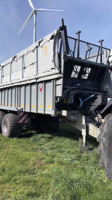 Przyczepa Fliegl Gigant ASW268