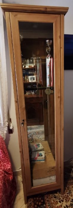 Móvel Ikea para sala ou escritório