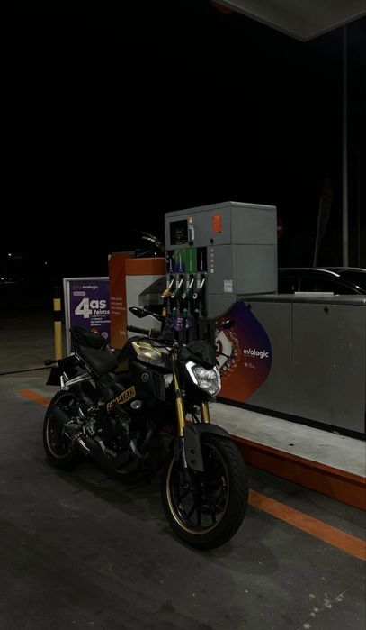 MT 125 NAKED (EDIÇÃO ESPECIAL)