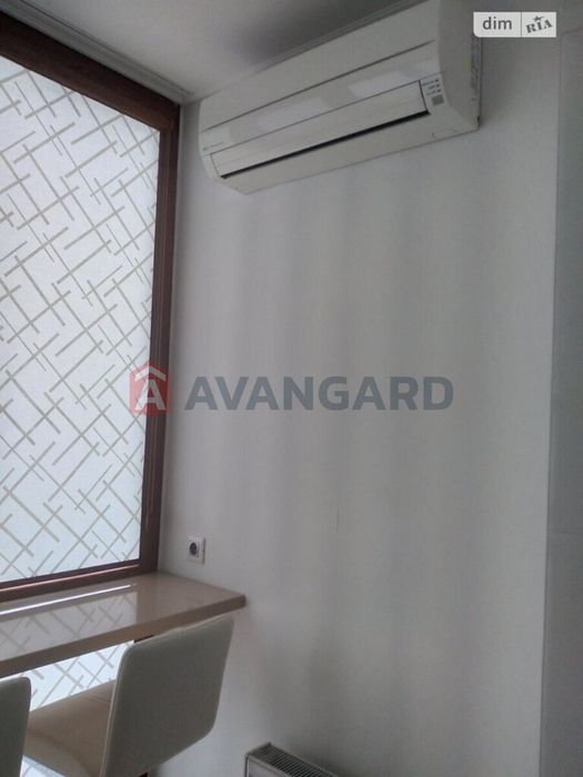 Сучасна двокімнатна квартира в самому серці міста район міськвиконкому