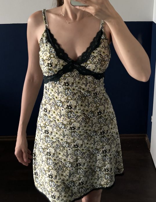 Sukienka bieliźniana lekka, zmysłowa i zwiewna