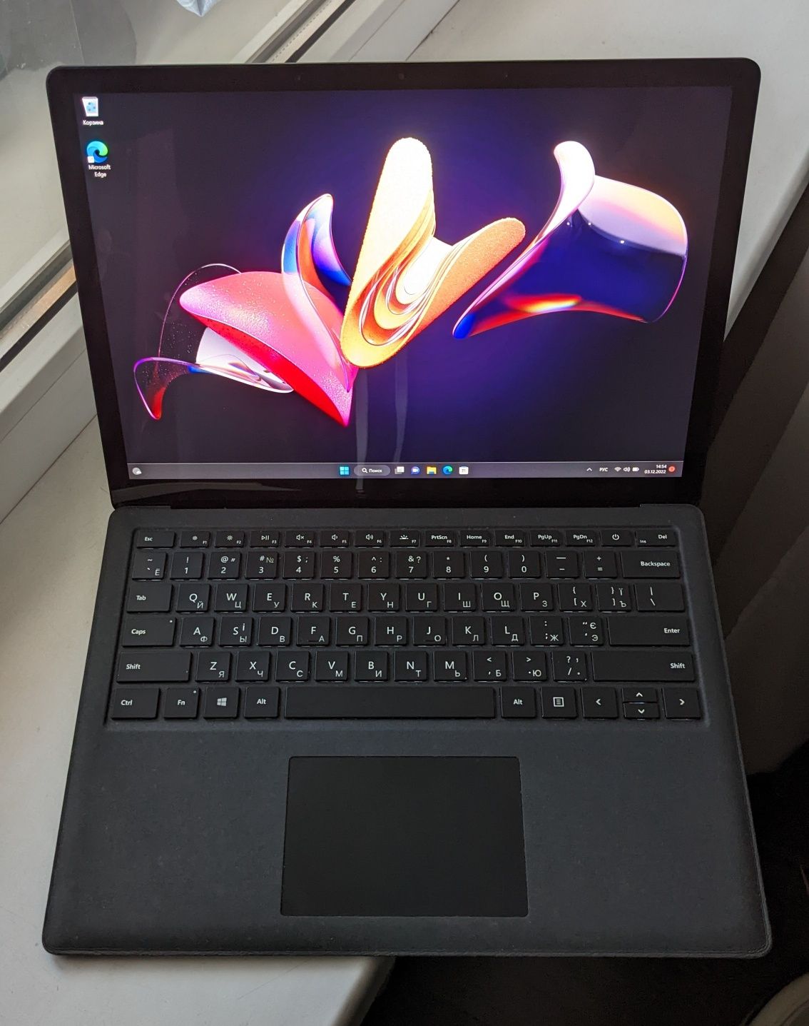 Hoyтбук/Ультрабук Microsoft Surface Laptop 2 i5-8250u 8gb/128gb