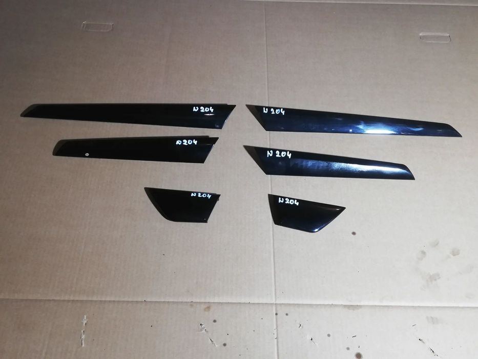 Mercedes W204 dekory wnętrza listwy A2047201022 komplet