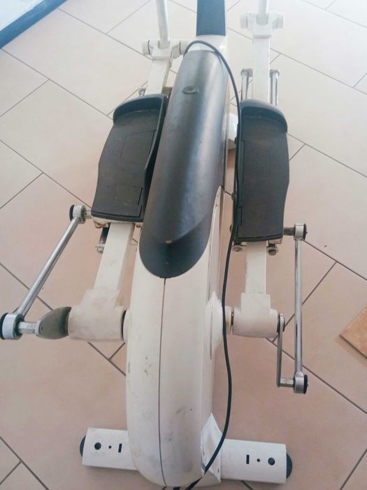 Orbitrek Kettler Satura E EXT – sprawny, solidny sprzęt do ćwiczeń!