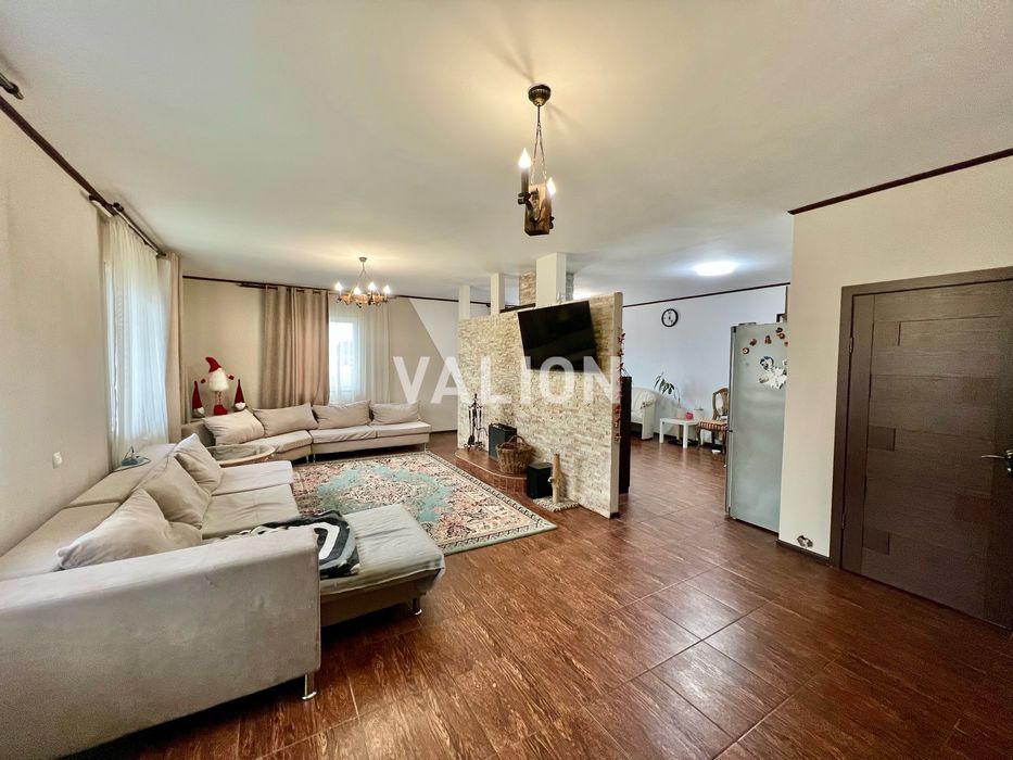 Продаж будинку з ремонтом у  Димері, 35 хв.до метро Героїв Дніпра