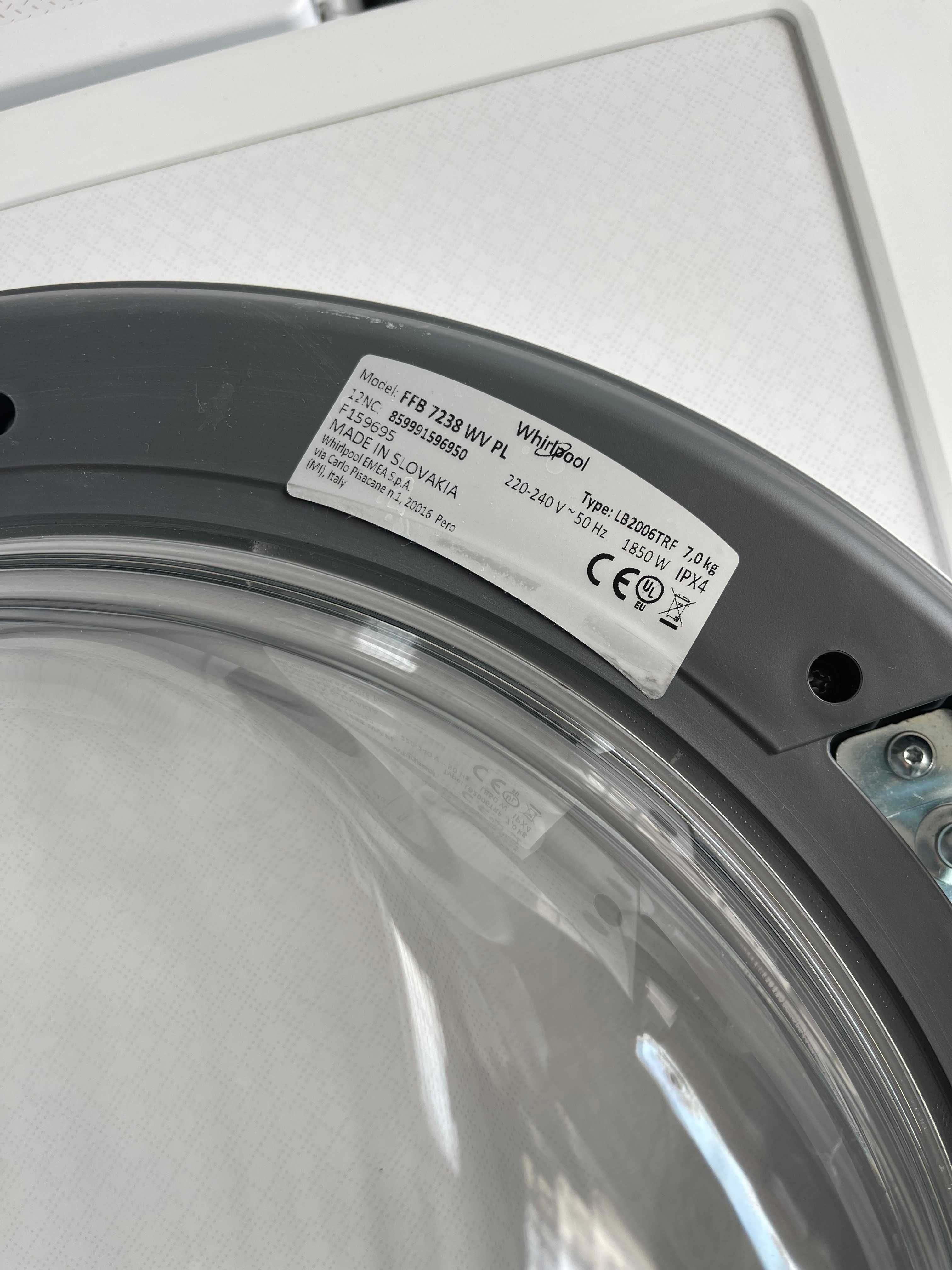 Drzwi do pralki Whirlpool FFB 7238 WV