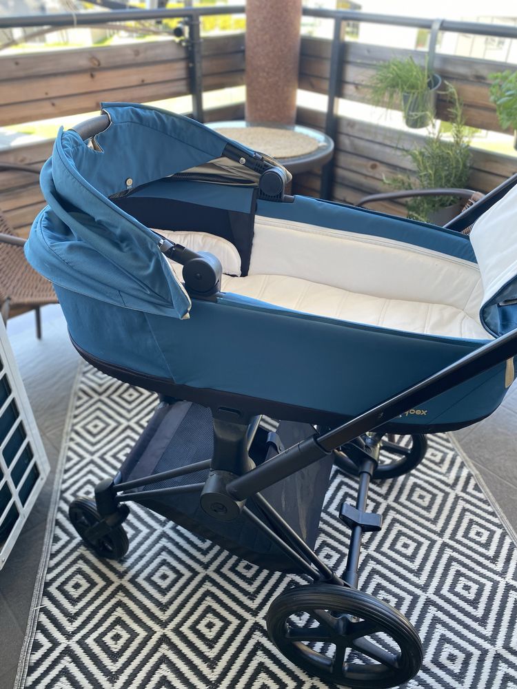 Wozek  Cybex Priam 4.0 stan barfzo dobry wyprany stelaz plus gondola