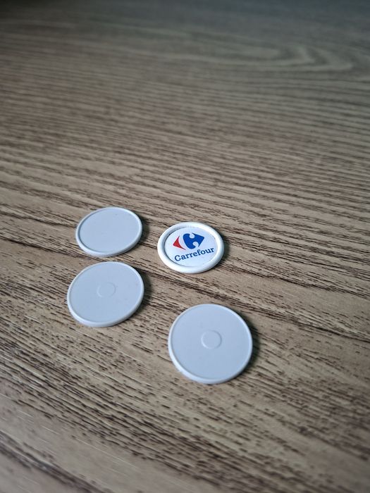 Żeton zakupowy 4 sztuki Carrefour no name