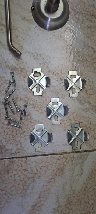 Conjunto de 4 toalheiros e 1 suporte Papel WC