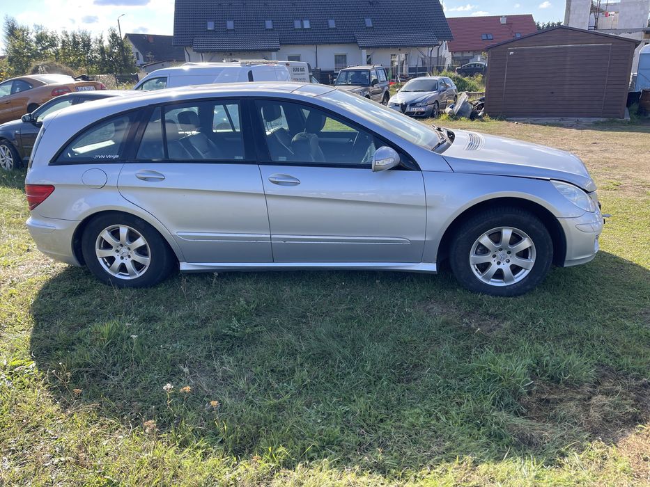Mercedes R klasa 3,5 bezyna