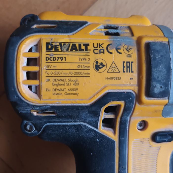 Dewalt DCD791 type 2