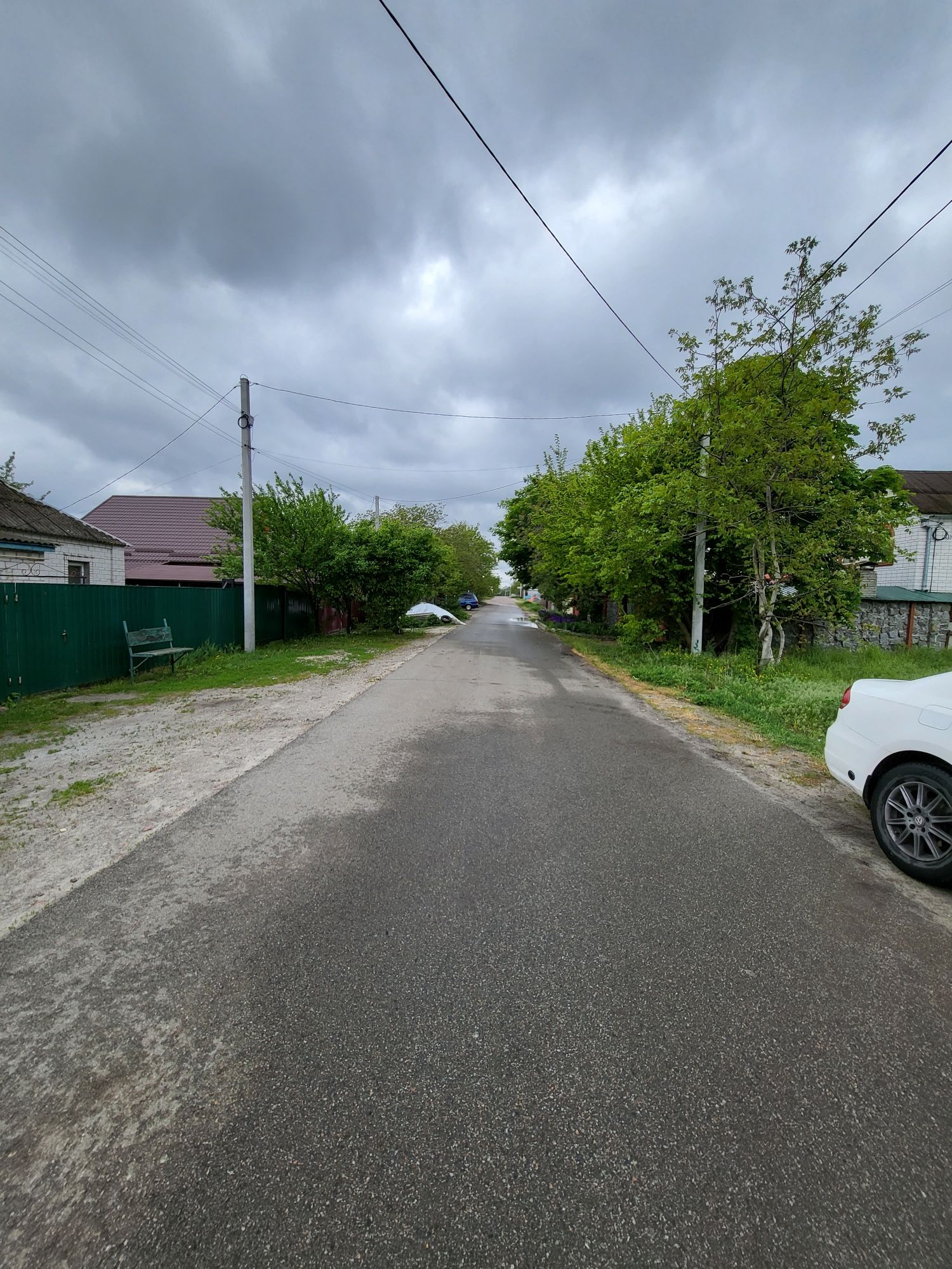 Борисполь,  продажа участка с Светом и скважины!
