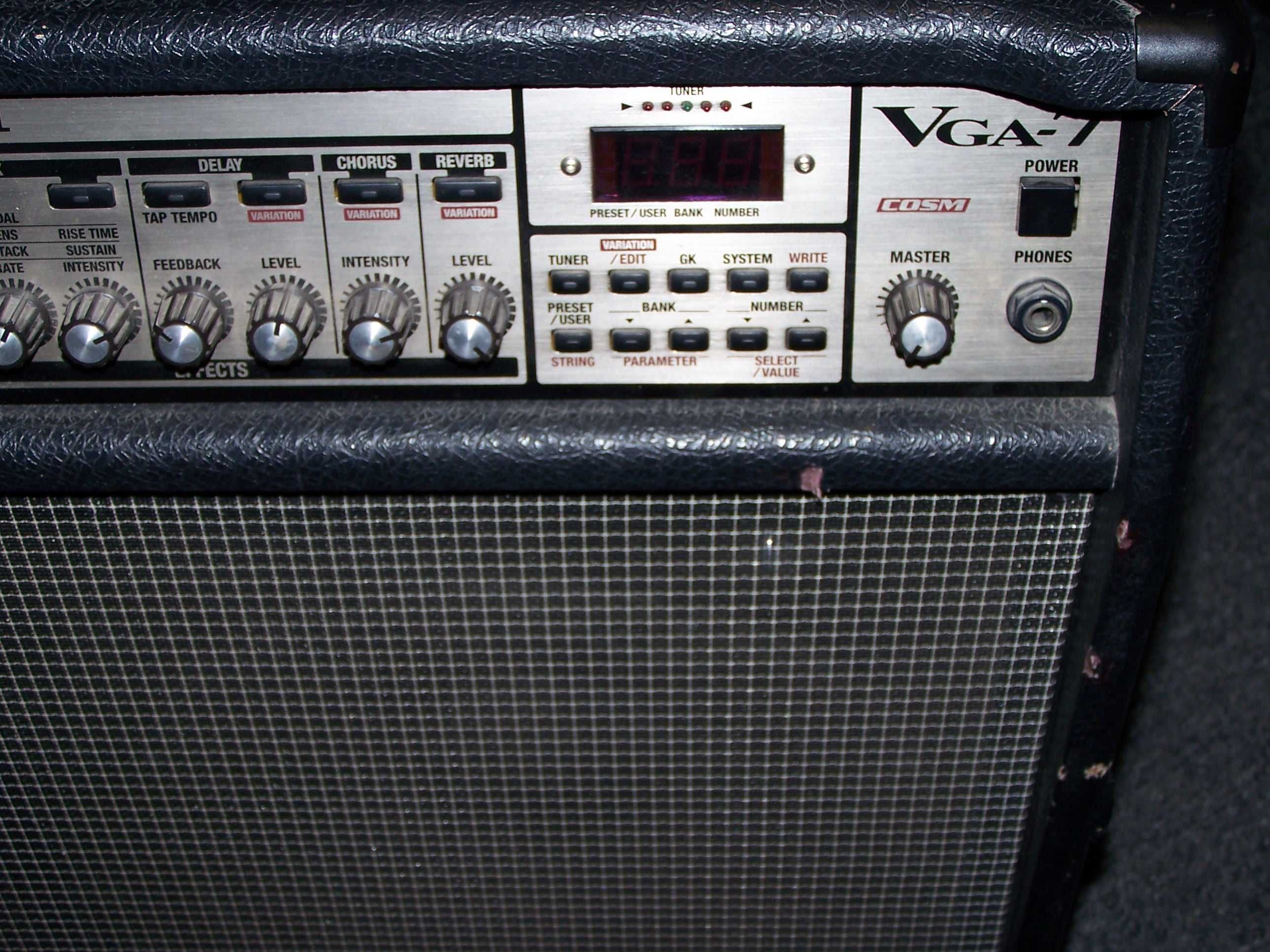 Wzmacniacz gitarowy Roland Vga-7