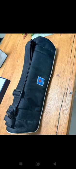 Tripé carbono Benro C2692T