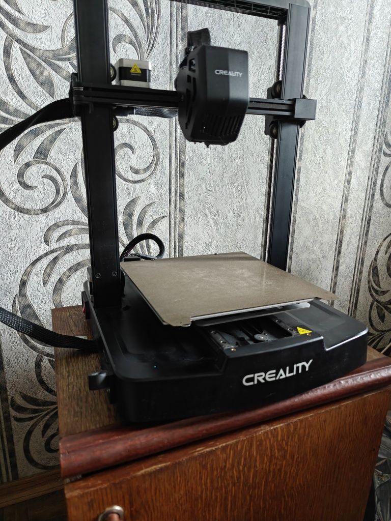 3D принтеры Creality Ender 3 V3 SE на Klipper з підсиленою рамою