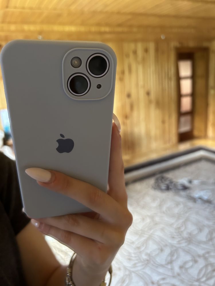 Чехол на iPhone 14 silicone case, закрита камера і низ