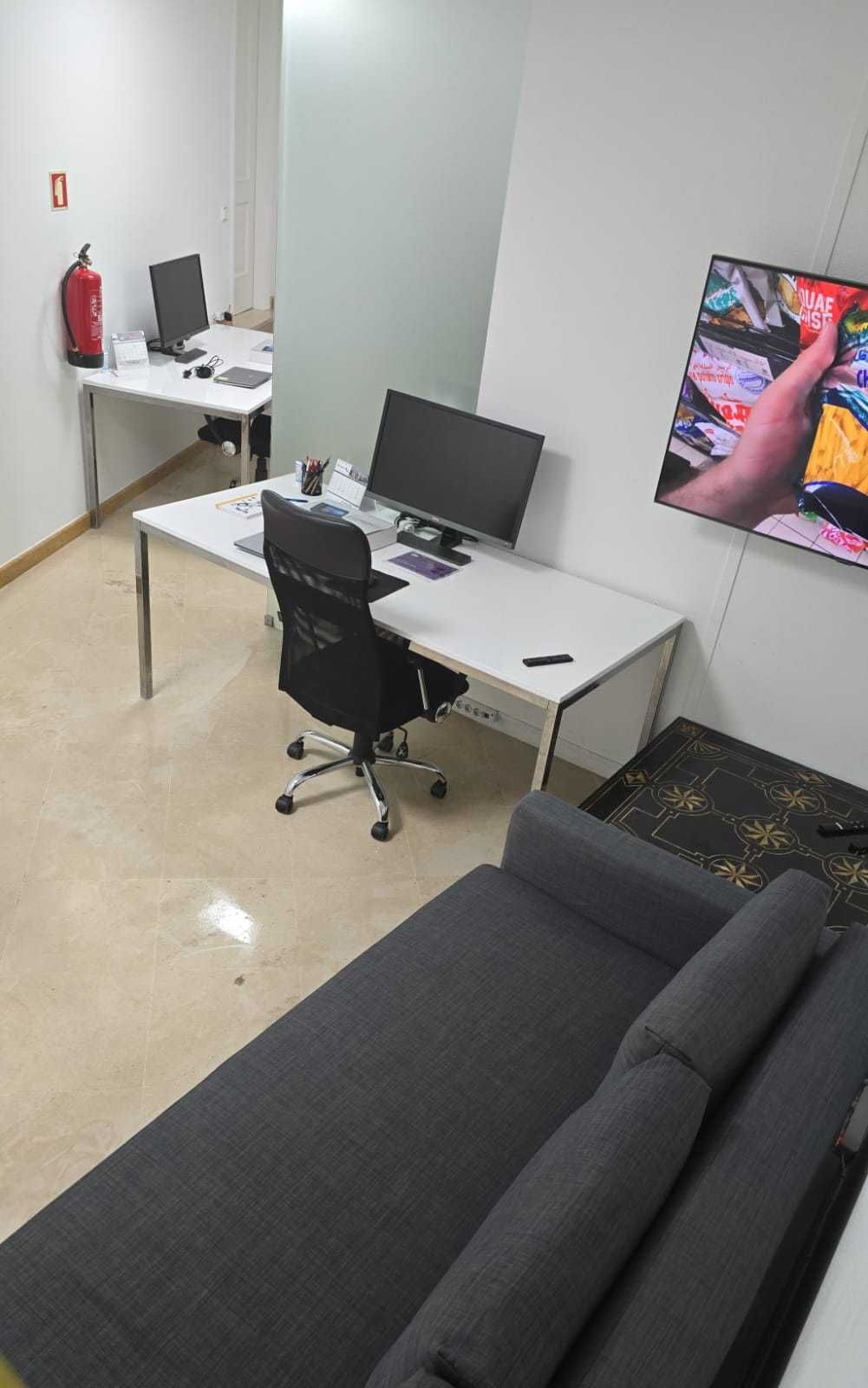 Trespasse e/ou Recheio Espaço Comercial em Almada.