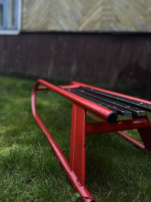 Санки(дитячі,підліткові)