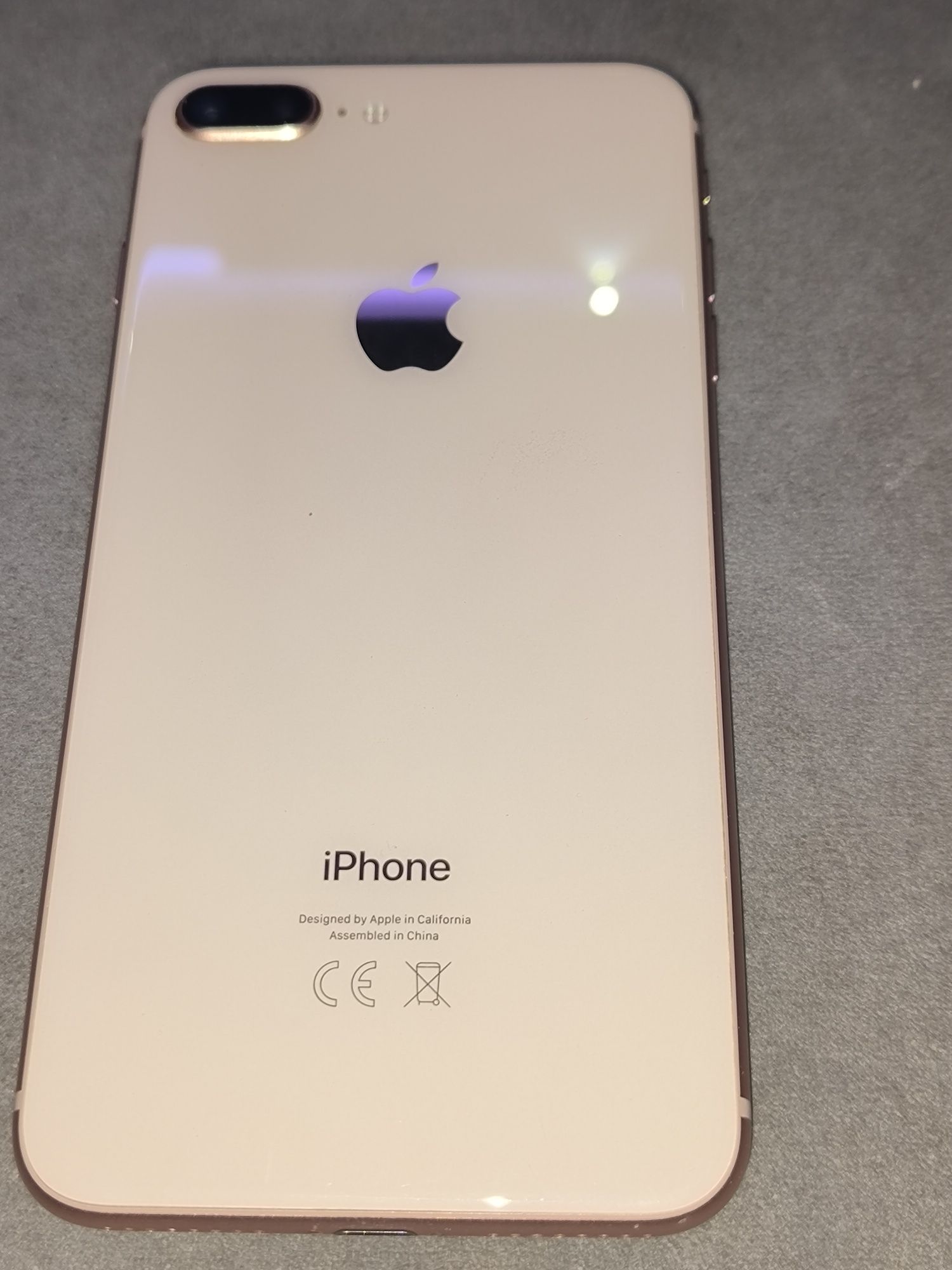 iPhone 8plus gold  128gb