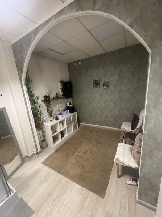 Gabinete lindo de Estetica