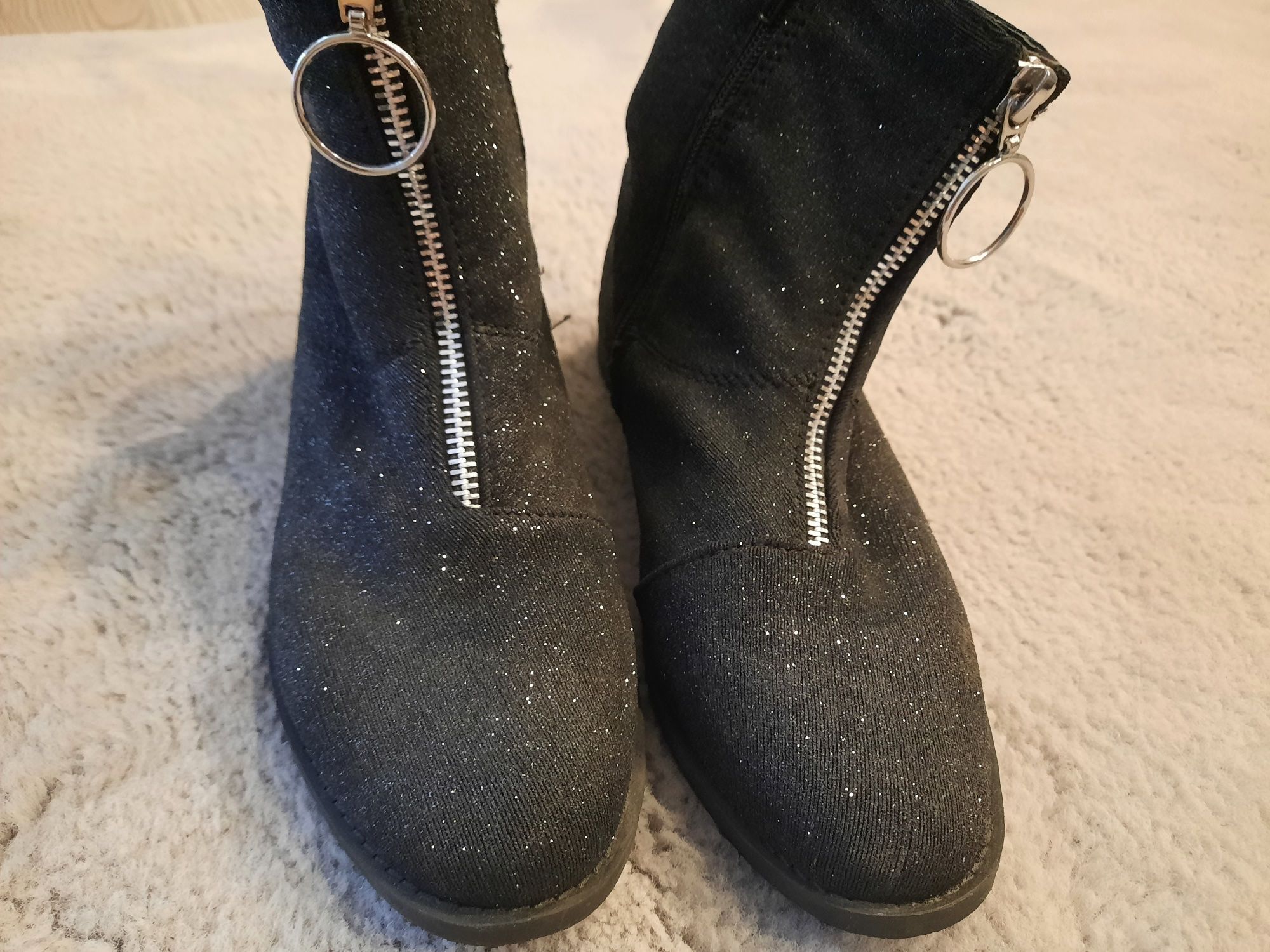 Buty płaszcz adidasy