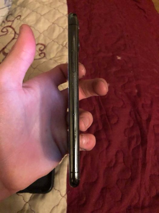 Продам iphone 11 pro 64