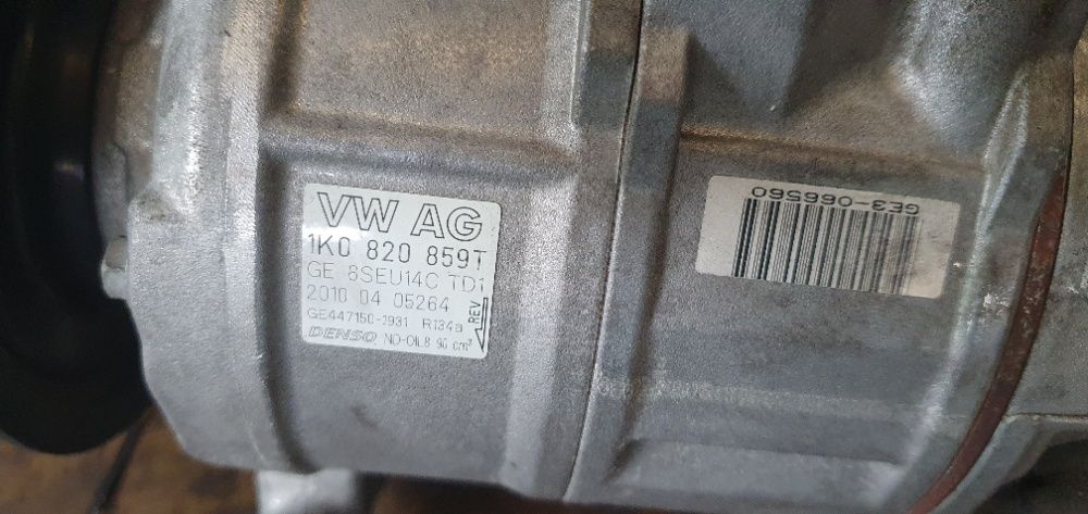 compressor Ar Condicionado 1K0 820_859 T denso 6SEU14C