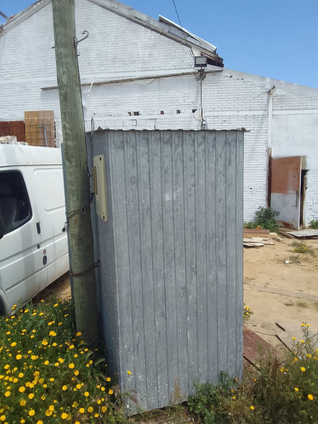 Cabine obra Eletricidade