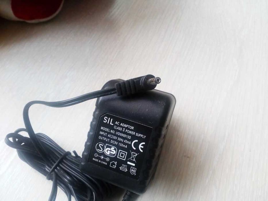 Блок живлення  SIL 9V/ 150mA (VD090015D)