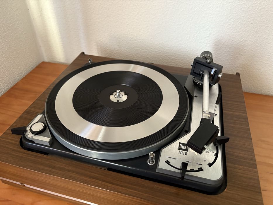 Gira Discos Dual 1019