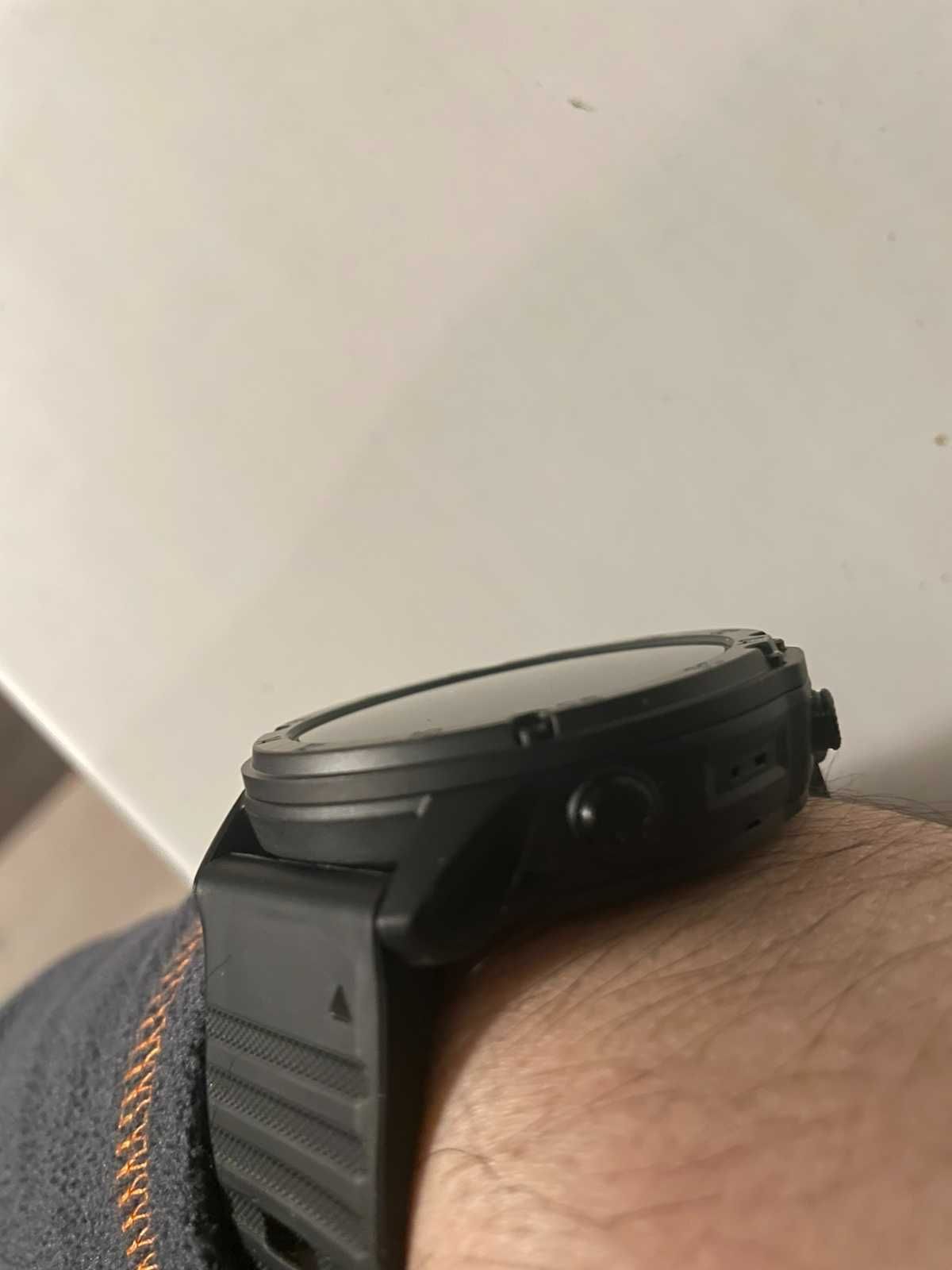 Продам тактичний годинник Garmin Tactix Delta Sapphire Edition