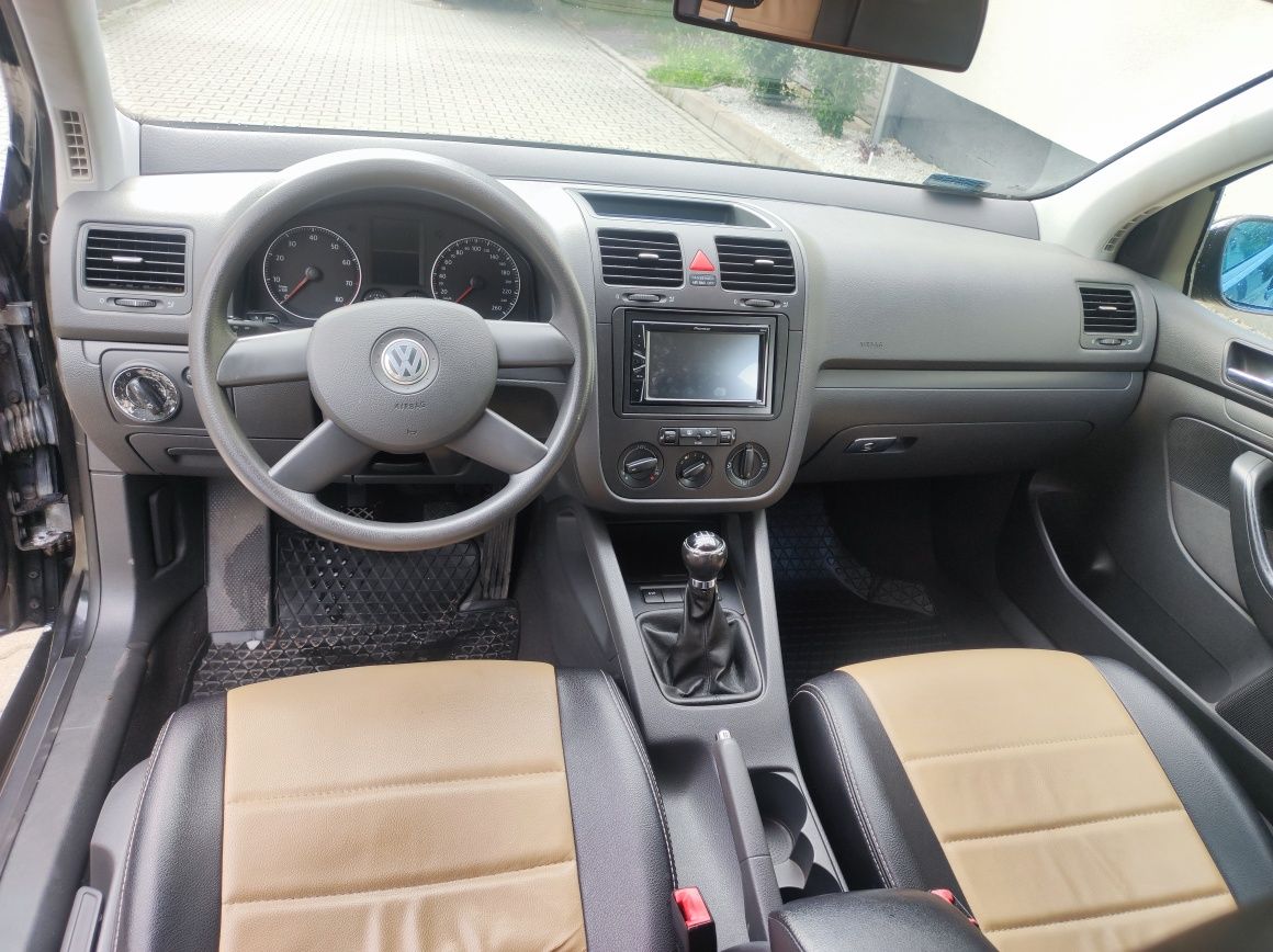 VW Golf 5 1.6 MPI Styl GTI w świetnym stanie hak faktura wysyłka
