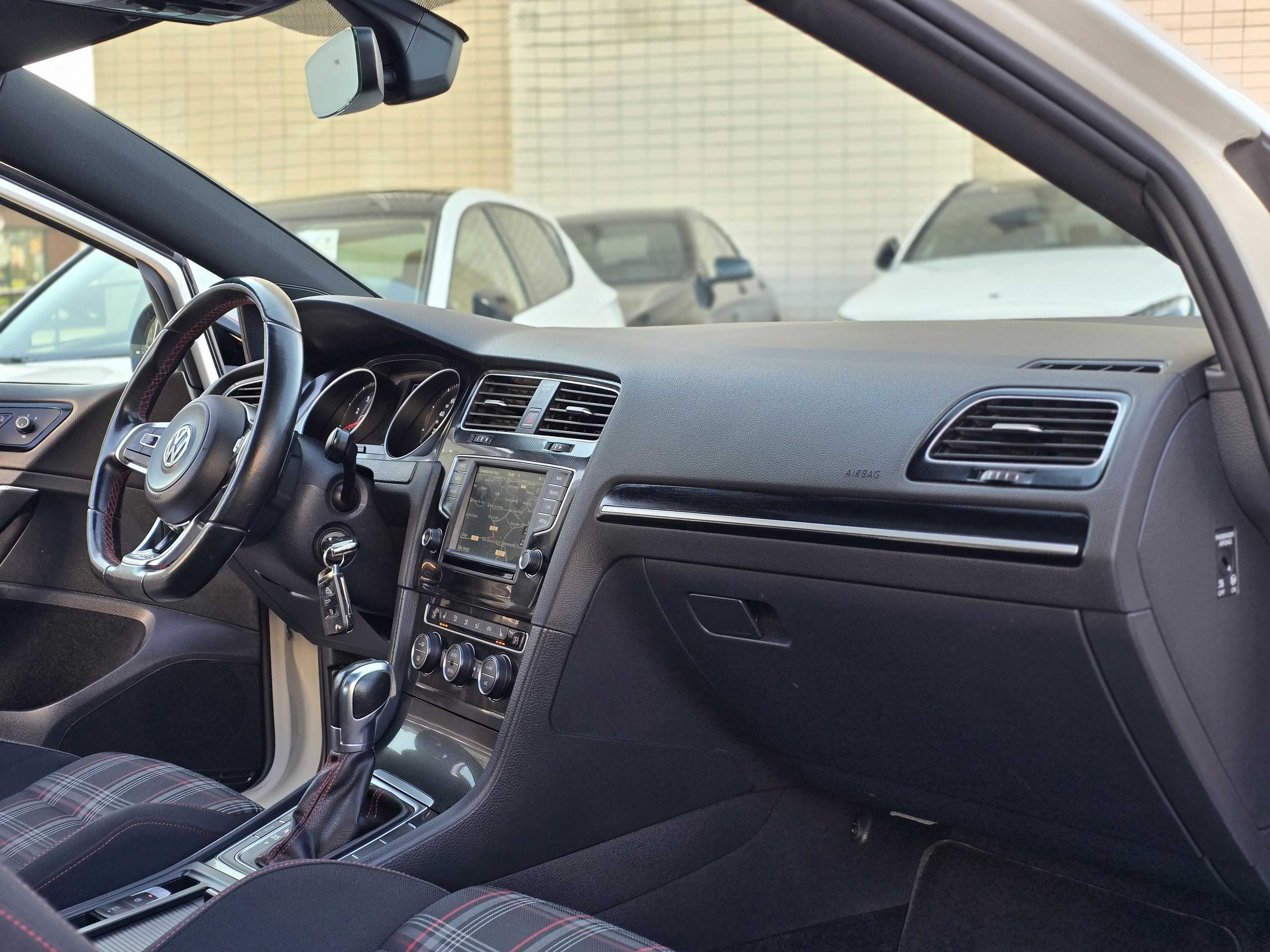 VOLKSWAGEN GOLF 7 GTI 2.0TSI 230CV PERFORMANCE "DSG" "FULL EXTRAS"