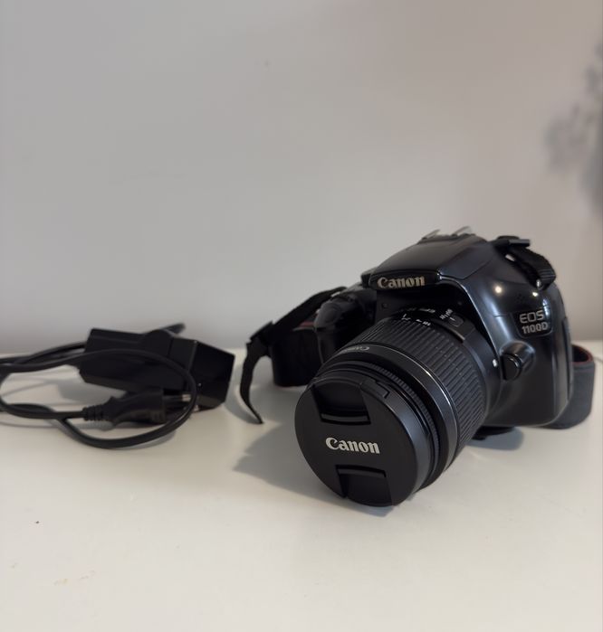Aparat lustrzanka canon eos 1100D