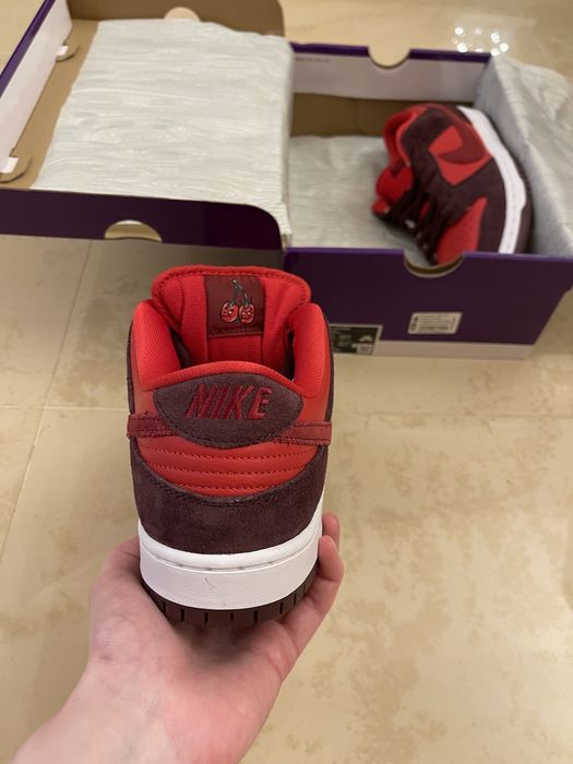 Новые оригинальные кроссовки Nike SB Dunk Low Cherry