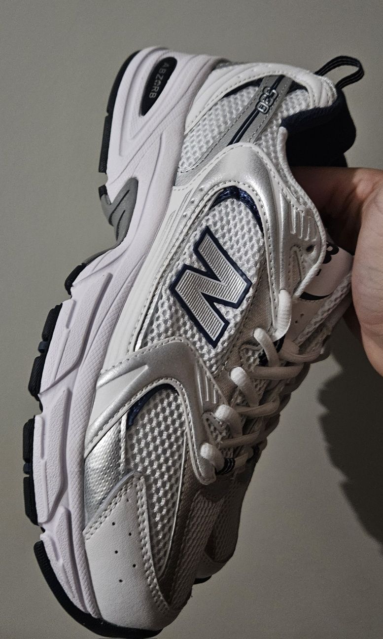 NEW BALANCE 530 White silver navy brancas