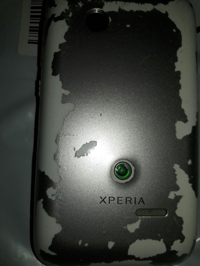 Смартфон sony xperia st2112