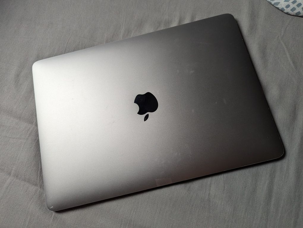 MacBook pro 13 2017