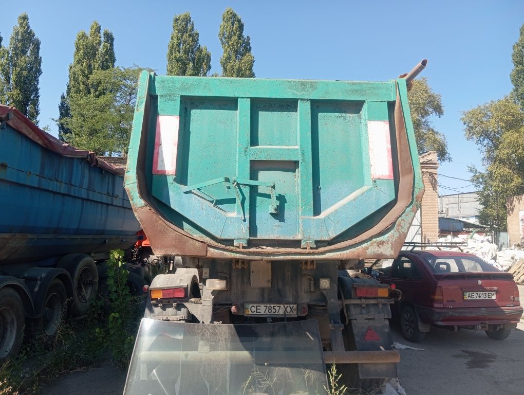 Продаж напівпричепів самоскид