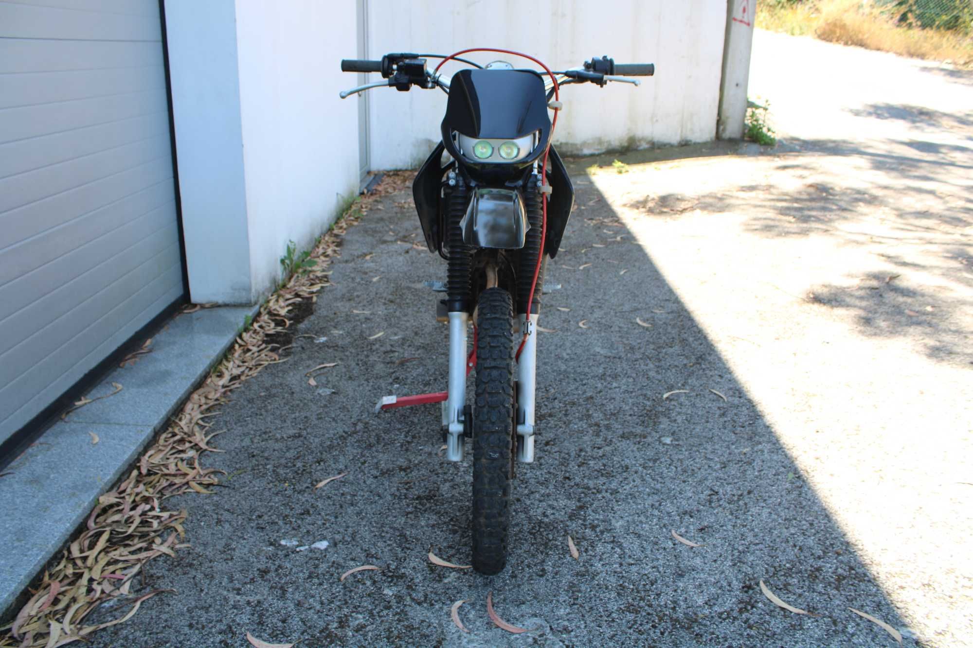 Honda CRM 50 R (Mota)