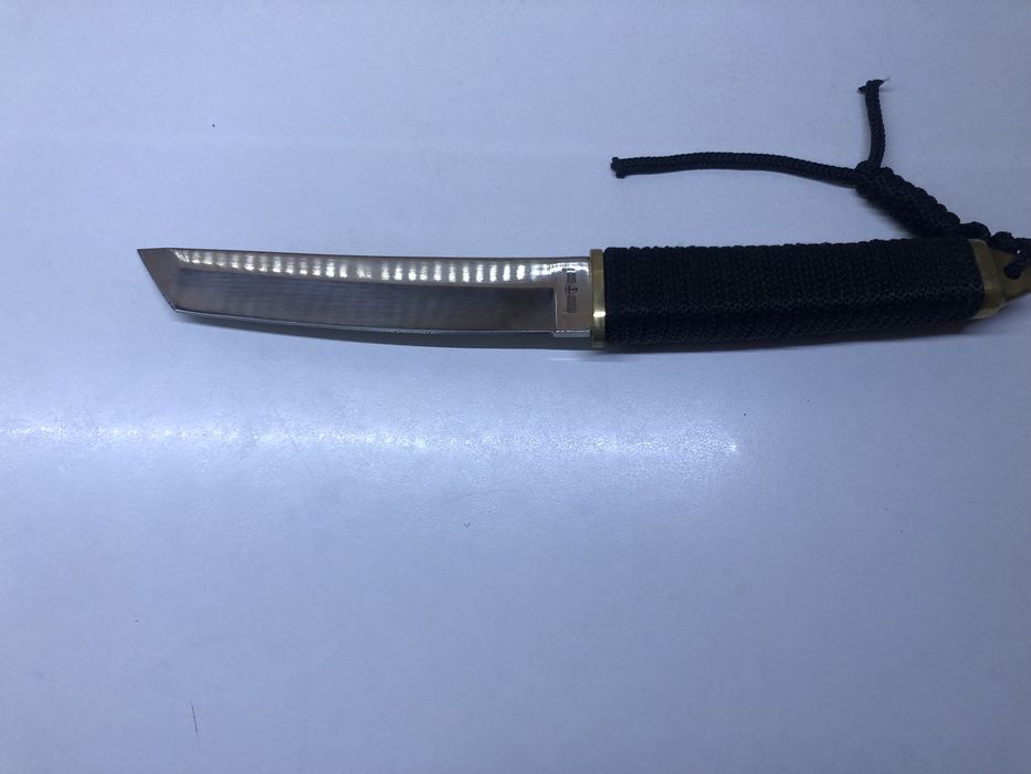 Нож хозяйственный