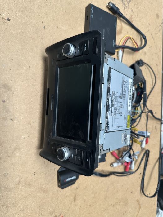 Audi tt nawigacja dvd usb bt dab